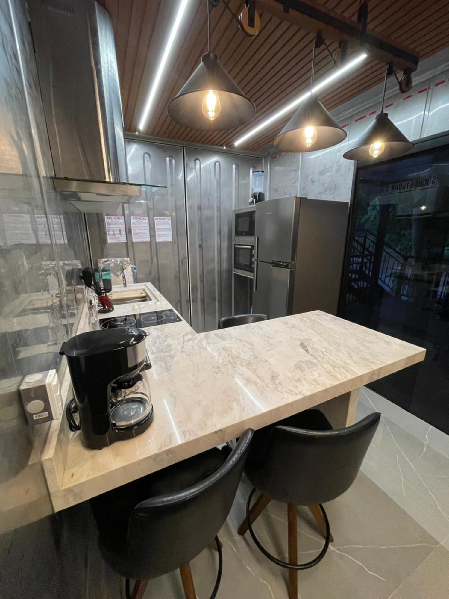 Ype Flats E Containers