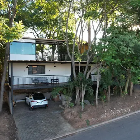 Ype Flats E Containers Apartment Bonito  Exterior photo